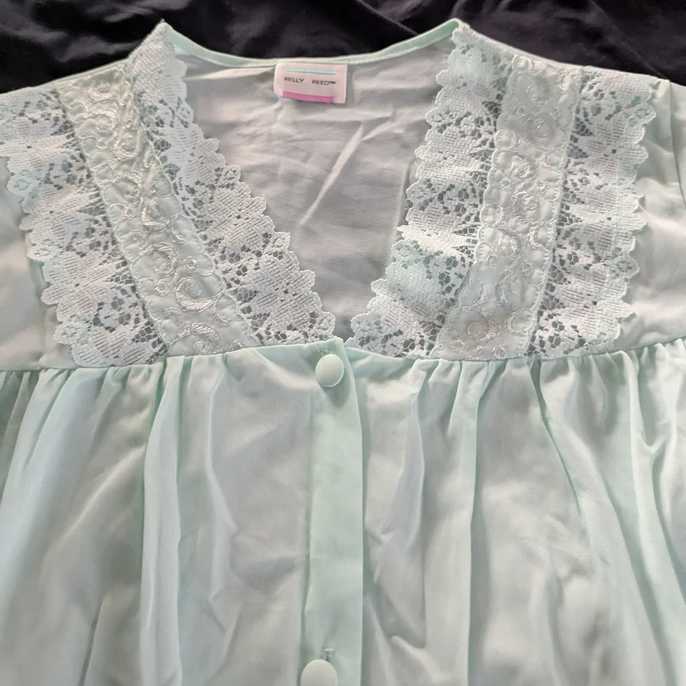 Kelly Reed Vintage Chiffon Robe - Picture 5 of 11